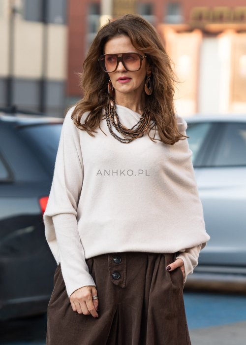 Sweter One Śmietankowy