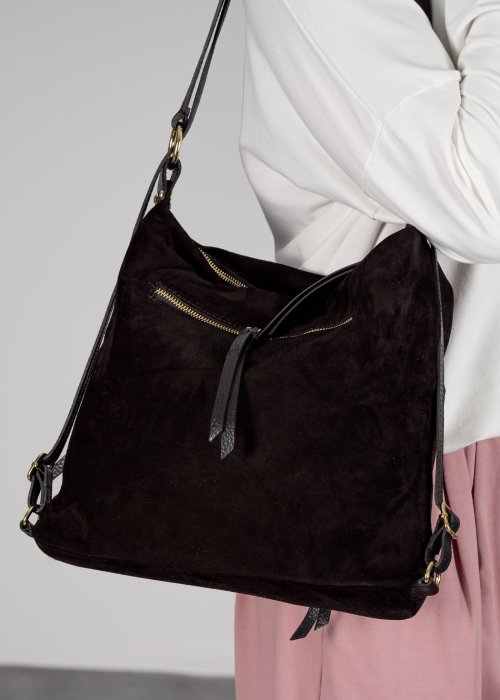 serius-zamszowa-torebka-plecak-czarna-zloty-detal (2).jpg