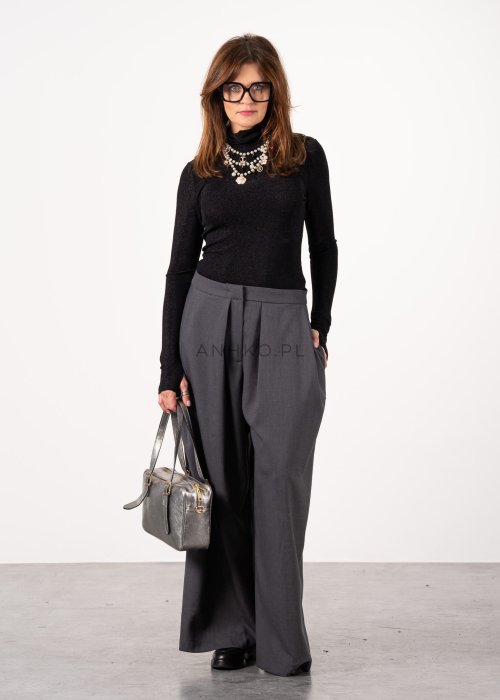 naszyjnik-black-shirtsy-perlowy (2).jpg