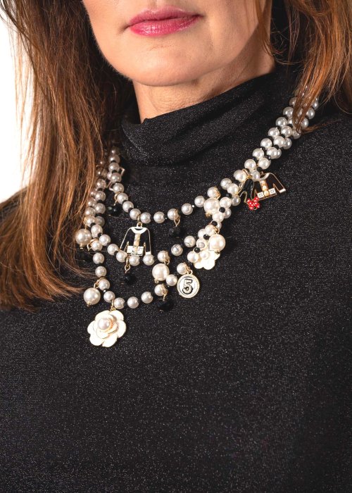 Naszyjnik Black Shirtsy z Perłami