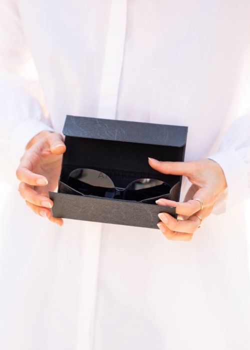 etui-holiday-czarne (3).jpg