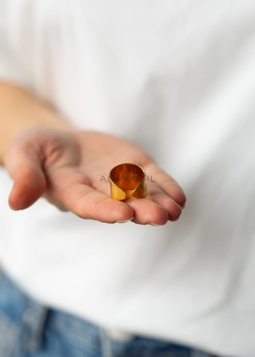 pierscionek-made-wavy-zloty (2).jpg