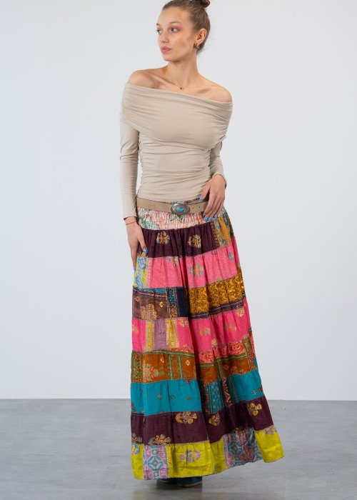 Bluzka damska beżowa z marszczeniem i dopasowanym krojem