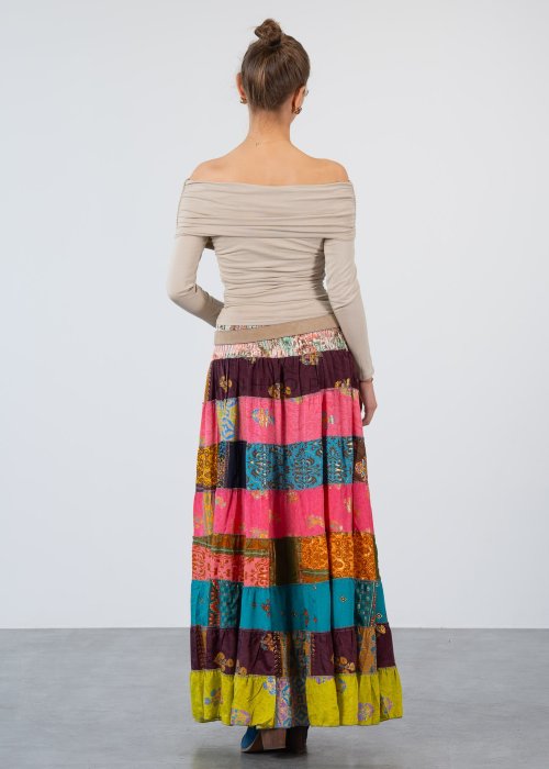 Bluzka damska beżowa z marszczeniem i dopasowanym krojem