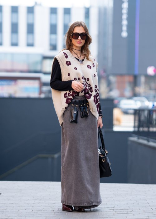 Bezrekawnik-Floral-Knit-Bezowa (12).jpg