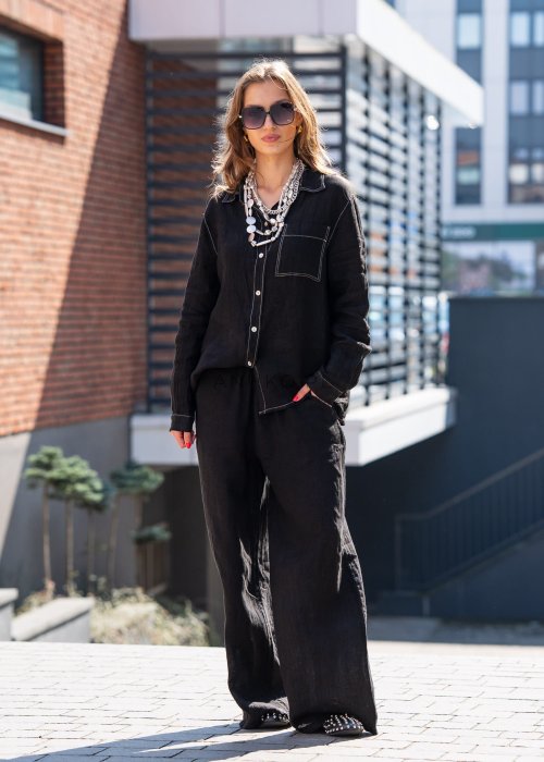 Czarna koszula lniana damska z długim rękawem i kieszenią, oversize, naturalny materiał