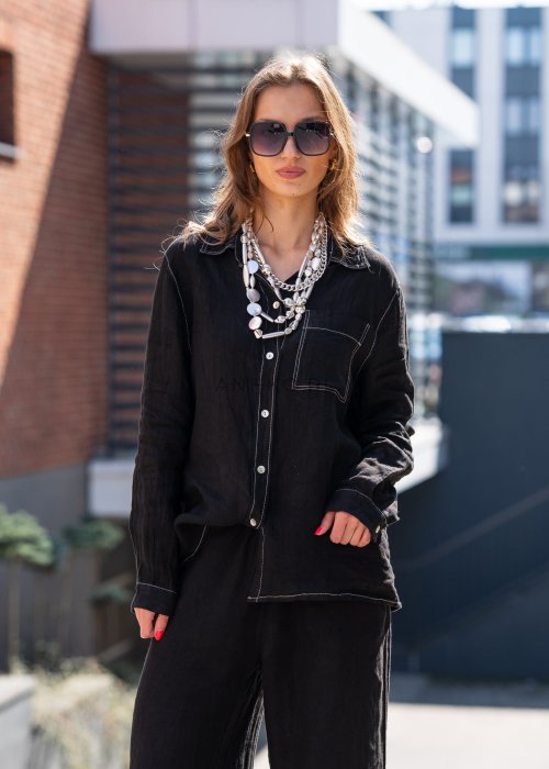 Czarna koszula lniana damska z długim rękawem i kieszenią, oversize, naturalny materiał