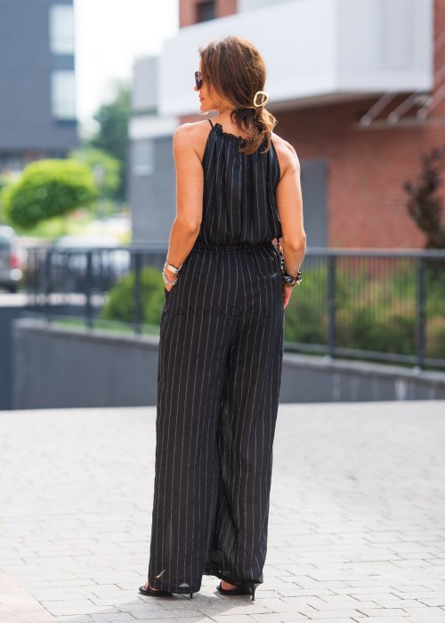 Kombinezon-Pinstripe-Czarny-w-Tenisowy-Prazek (6).jpg