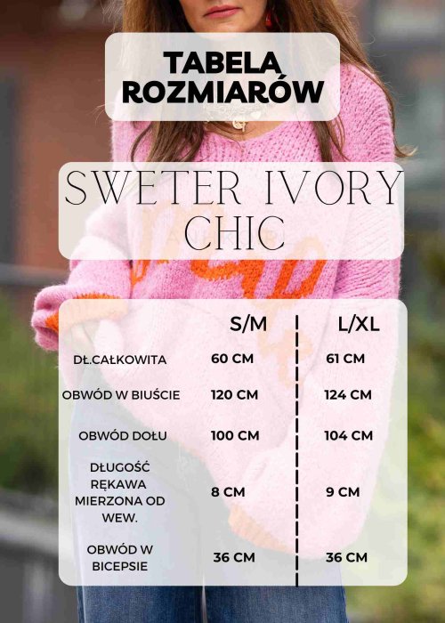 Szary sweter o nowoczesnym kroju z krótkimi, szerokimi rękawami. Wykonany z miękkiej, gładkiej dzianiny, ozdobiony subtelnymi haftowanymi wzorami w formie spiral
