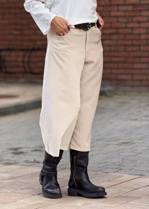 Bezowe-spodnie-damskie-z-sztruksu,-szeroka-nogawka-78,-styl-retro-5.jpg
