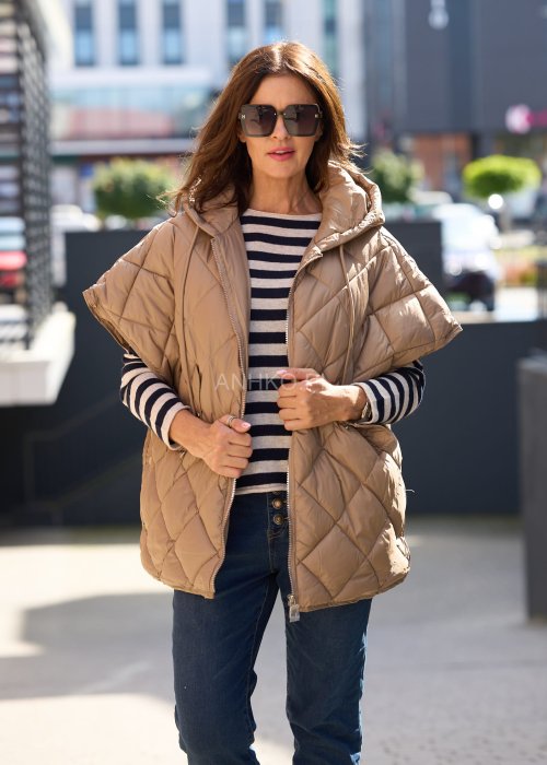 Pikowana kamizelka damska w kolorze beżowym z kapturem, oversize z dużymi kieszeniami