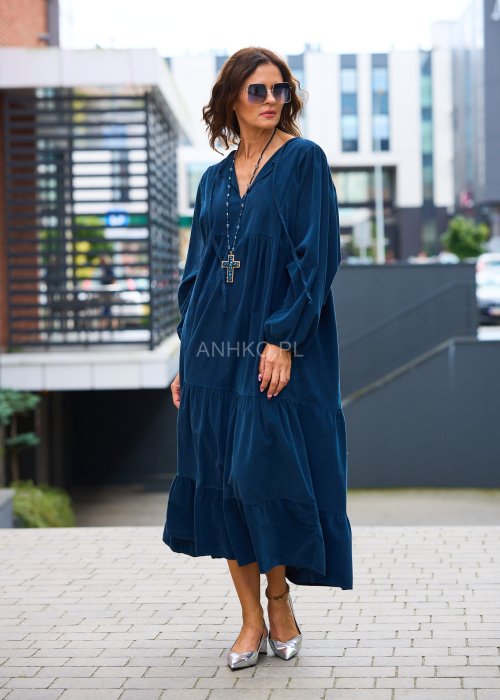 Granatowa sukienka damska maxi z dekoltem w serek, długi rękaw bufka, luźny fason boho