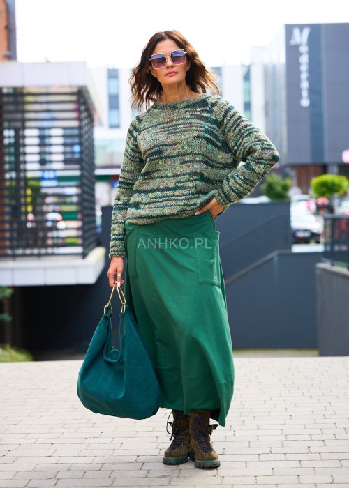 Sweter damski w zielony melanż z długim rękawem i okrągłym dekoltem, styl casual