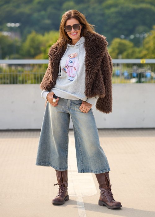 Damskie jeansowe spodnie culottes o szerokiej nogawce, długość 7/8, przetarcia w stylu vintage, casualowy fason