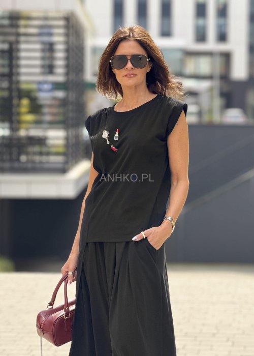 Czarna bluzka damska bez rękawów z ozdobnymi aplikacjami w stylu casual