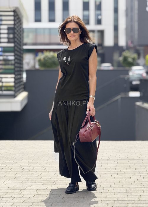 Czarna bluzka damska bez rękawów z ozdobnymi aplikacjami w stylu casual