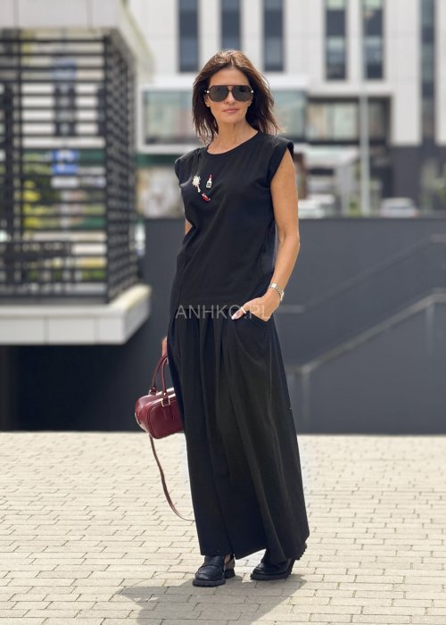 Czarna bluzka damska bez rękawów z ozdobnymi aplikacjami w stylu casual