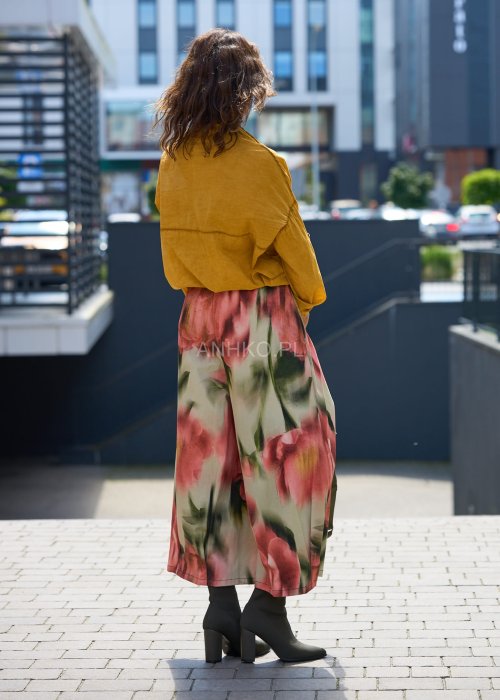 Luźne spodnie damskie z wysokim stanem i szeroką nogawką, pastelowy kwiatowy print, styl boho