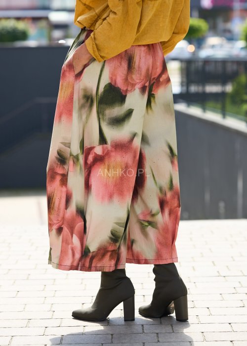 Luźne spodnie damskie z wysokim stanem i szeroką nogawką, pastelowy kwiatowy print, styl boho