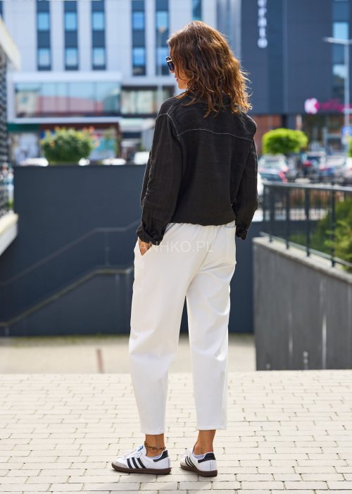 Czarna koszula lniana damska z długim rękawem i kieszenią, oversize, naturalny materiał