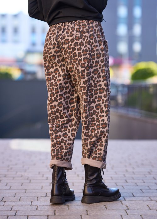 Damskie spodnie w panterkę z kieszeniami i wiązaniem w pasie, luźny krój casual