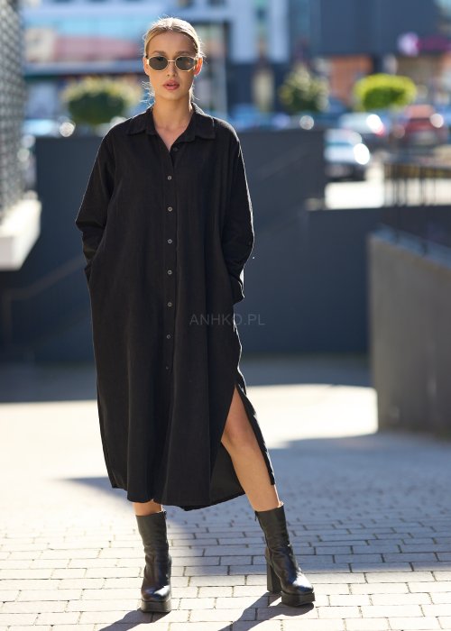 Czarna sukienka koszulowa z długim rękawem i rozcięciem po boku, oversize, z naturalnej tkaniny