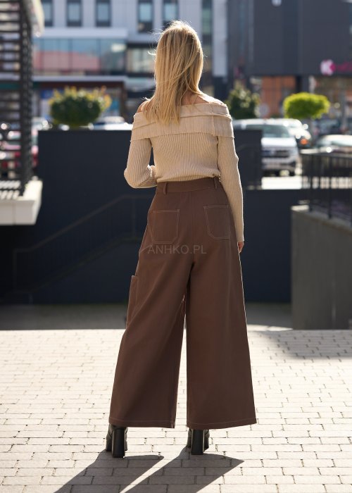 Brązowe spodnie typu wide leg z wysokim stanem