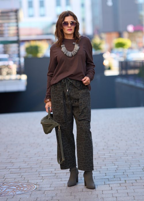 Damskie spodnie z kieszeniami w panterkę, w kolorze khaki, z elastycznym pasem i sznurkiem w talii, styl casual
