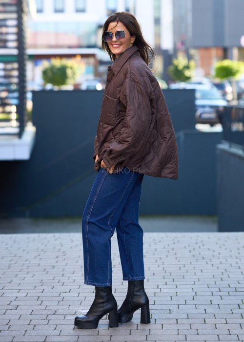 Pikowana kurtka damska w brązowym kolorze 3.jpg