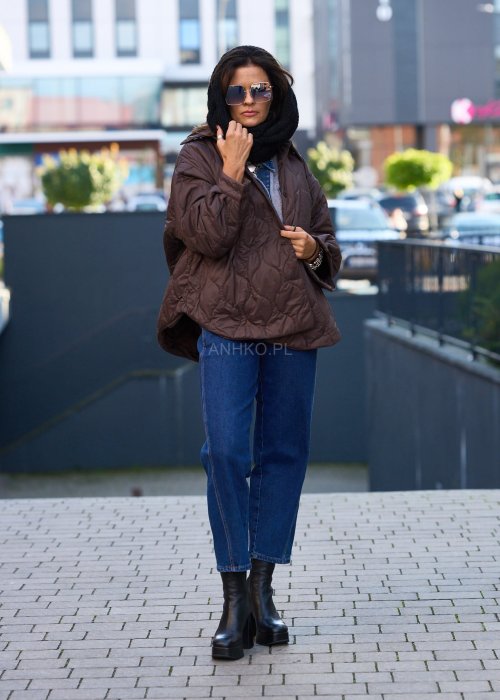 Pikowana kurtka damska w brązowym kolorze 9.jpg