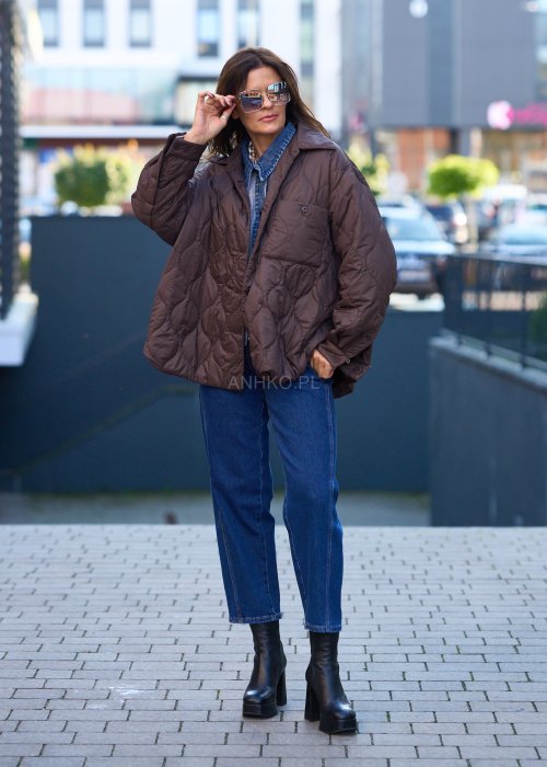 Pikowana kurtka damska w brązowym kolorze 11.jpg