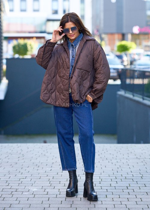 Pikowana kurtka damska w brązowym kolorze 16.jpg