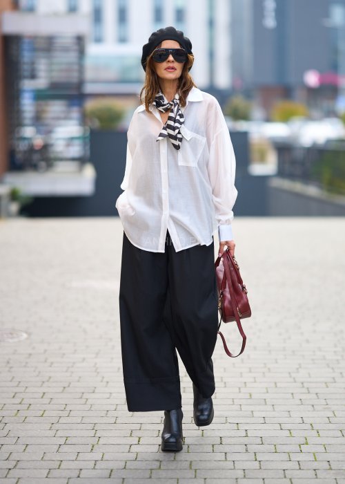 Bawełniana Koszula Damska Oversize Princess jednolita biała z kołnierzykiem i długim rękawem