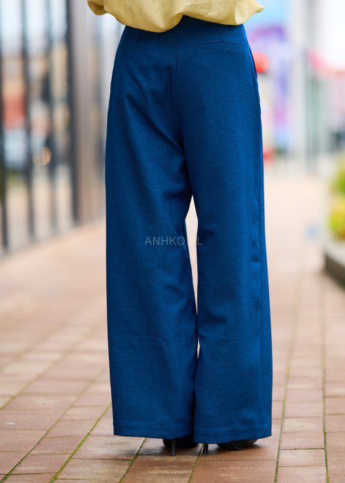 Matowe spodnie damskie Rous jednolite granatowe wide-leg z wysokim stanem i delikatnymi zakładkami z przodu