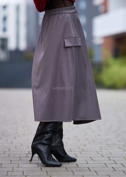 Matowa elegancka spódnica damska Tokio Midi w chłodnym odcieniu szarości o trapezowym kroju z zakładką