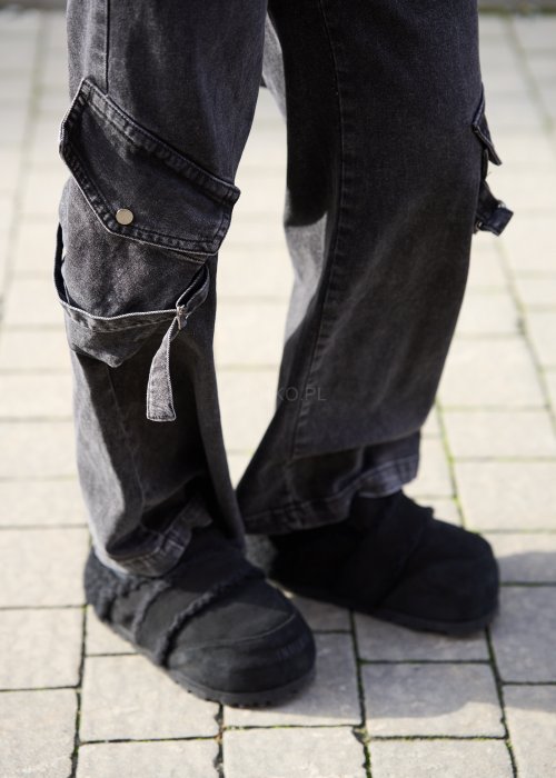 jeansy-pasmati-czarne