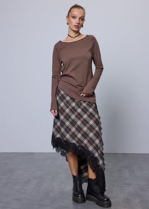 Bawełniana bluzka brązowa z długim rękawem o prostym, luźnym kroju