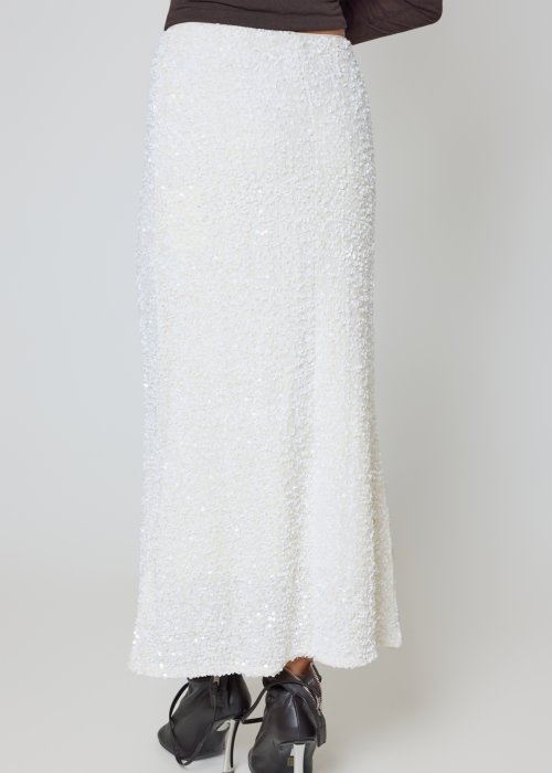 Cekinowa spódnica biała ołówkowa w fasonie midi