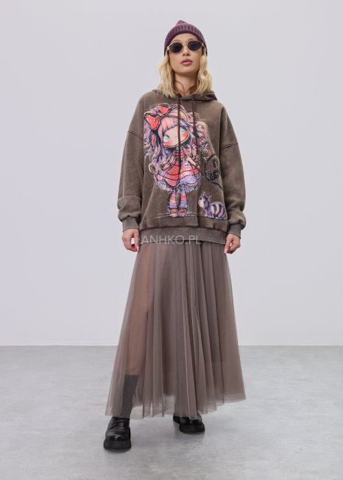 Brązowa damska bluza z kapturem o luźnym kroju, z dużym kolorowym nadrukiem dziewczynki i kota zdobionym cekinami, długimi rękawami z mankietami oraz ściągaczem u dołu