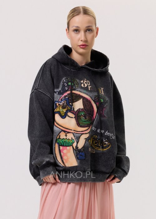 Grafitowa-damska-bluza-z-kapturem-o-luznym-kroju,-z-duzym-kolorowym-nadrukiem-postaci-i-cekinowymi-zdobieniami.jpg