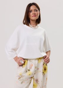 Bluzka Soft Flow Oversize Biała z Naszyjnikiem 