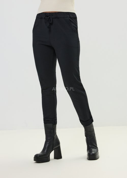 Czarne spodnie jogger damskie z elastycznym pasem i troczkami