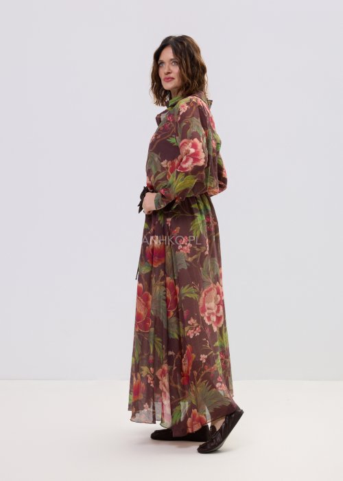 Długa spódnica damska w kwiatowy wzór z paskiem i ozdobnym kwiatem