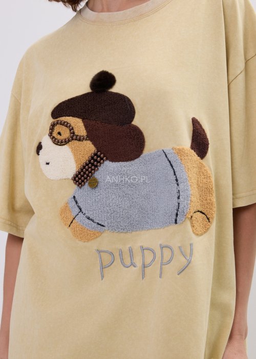 Bluzka oversize beżowa z aplikacją psa i napisem „puppy” – luźny fason z krótkim rękawem i miękko układający się materiał