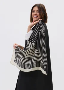 Chusta Kwadratowa Virtual Czarno-Kremowa