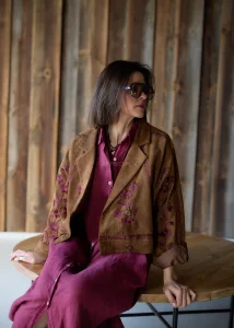 Kurtka Indiana Brązowa z Wadą