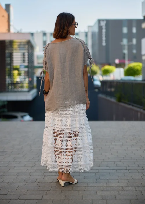 Bluzka damska lniana taupe z koronkowymi rękawami i wiązaniem – oversize