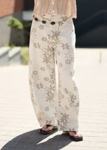 Jeansy Cream Fleur Beżowe 