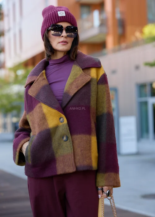596.jpg
