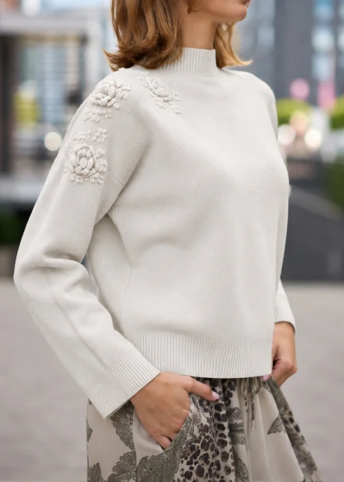Sweter Elowen Kremowy